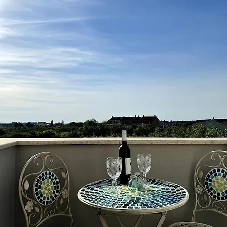 Good Vibes Boutique House