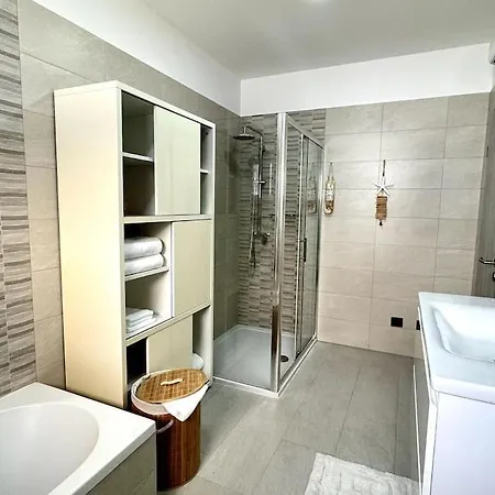 Good Vibes Boutique House